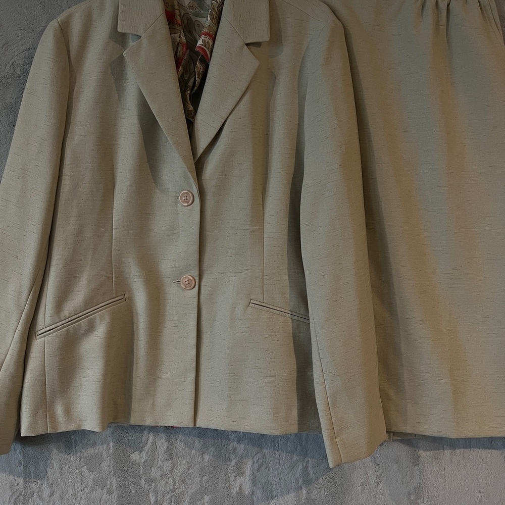 Alfred Dunner Women's Size 12  Blazer‎ Skirt Suit Outfit 3 Piece